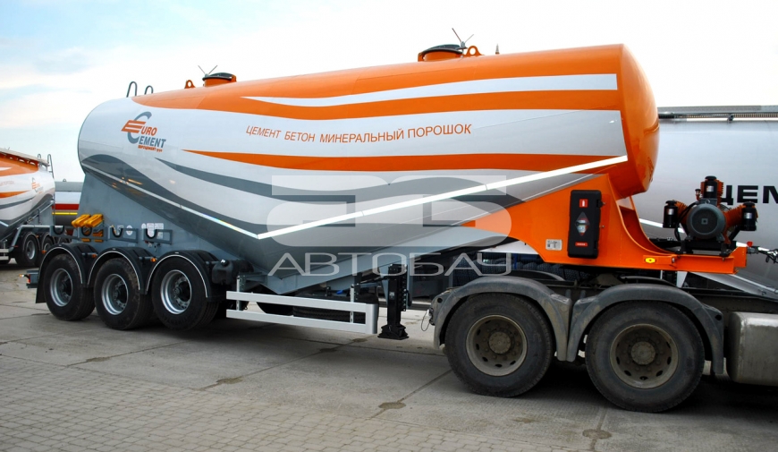 16. Цементовоз Бонум в корпоративной окраске Евроцемент