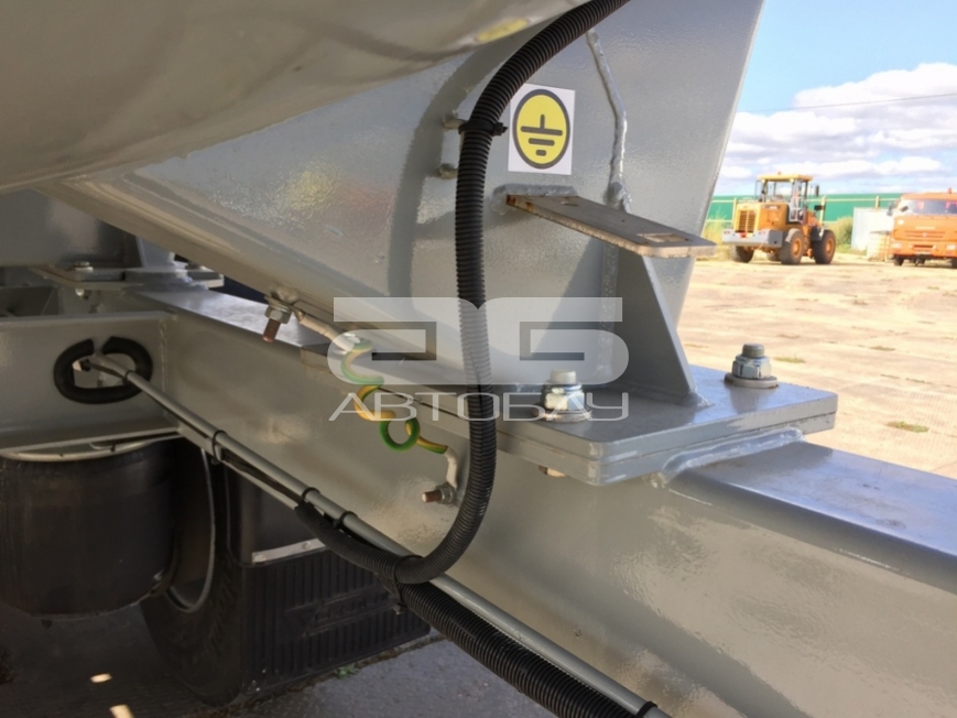 20. Элемент заземления цистерны и подкатной тележки 20. Элемент заземления цистерны и подкатной тележки