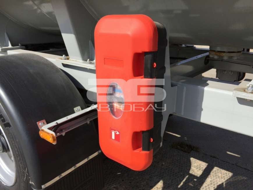 25. Огнетушитель в пластиковом боксе 25. Огнетушитель в пластиковом боксе