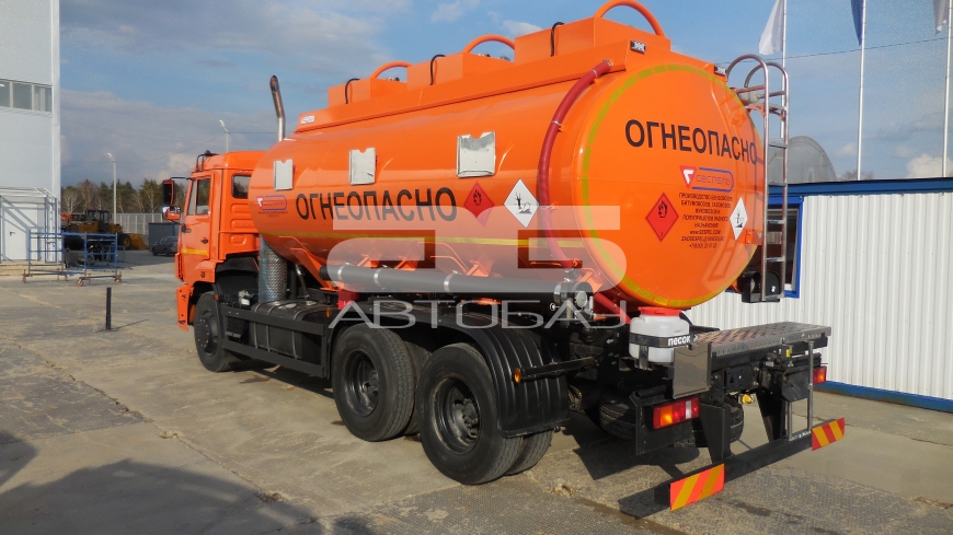 3. Автотопливозаправщик Сеспель на шасси Камаз-65115