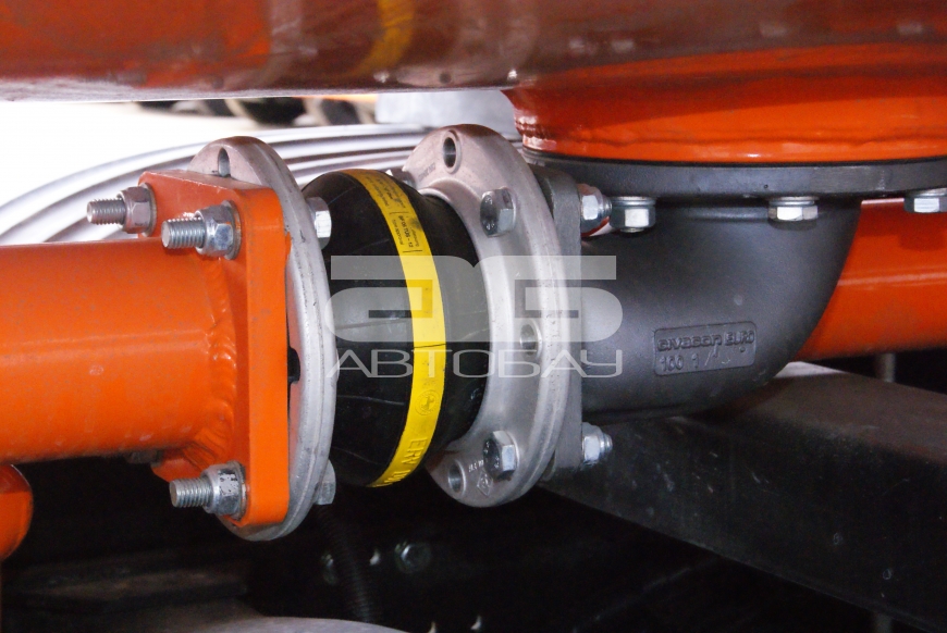 8. Донный клапан CIVACON и компенсатор ELAFLEX